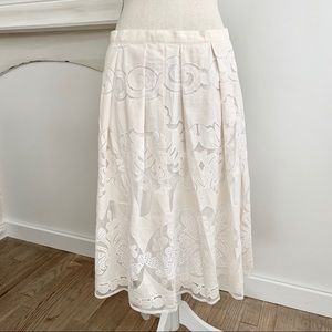 Dalia | Pleated Midi Lace Skirt (A82)